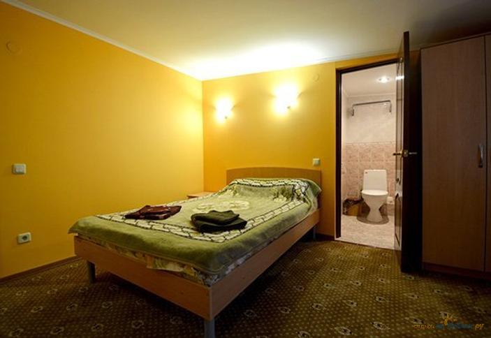 Двухместный Дабл, 2 категория. Мини-отель Изумрудный, г. Геленджик, п. Кабардинка