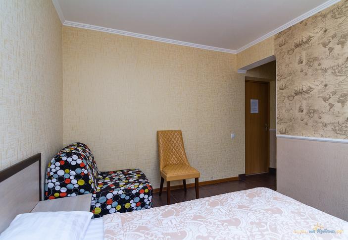 Трехместный стандарт