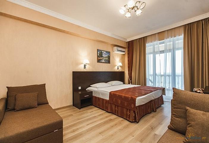 Стандарт с балконом с видом на море