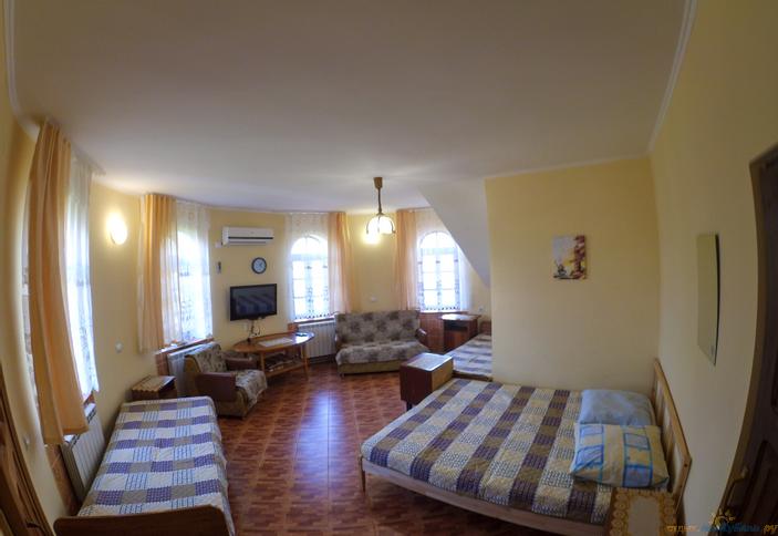 Четырехместный эконом