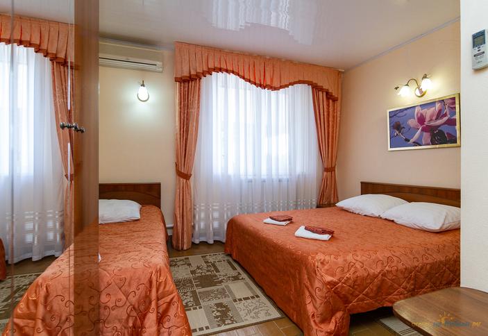 Трехместный. Гостевой дом Магнолия, Анапа