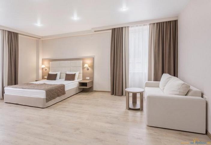 Люкс двухместный. Отель Ивмонтан. Сочи, Эсто-Садок