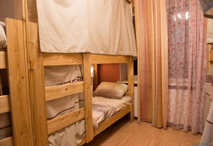 Шестиместный женский