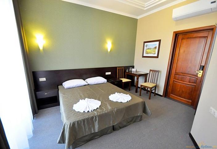 Полулюкс двухместный. Гостиничный комплекс Панорама. Анапа, Витязево