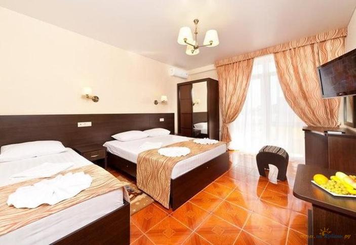 Стандарт трехместный с балконом. Отель Имера, Анапа, Витязево