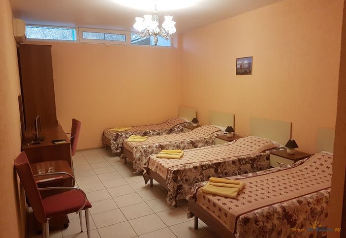 Четырехместный стандарт, цоколь. Курортный комплекс Индиго, Анапский район, п. Сукко