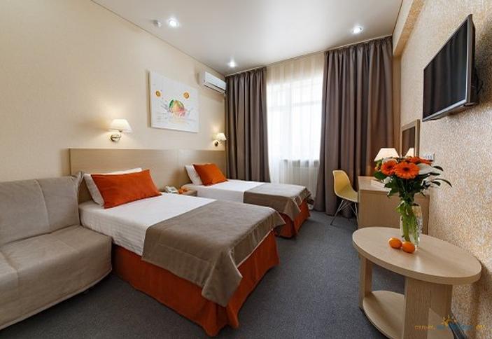 Стандарт. Отель Мандарин (бывш. 