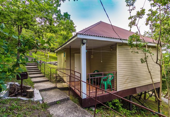 Коттедж Полулюкс. База отдыха Инфанта (фейк), Туапсинский район, Бухта Инал