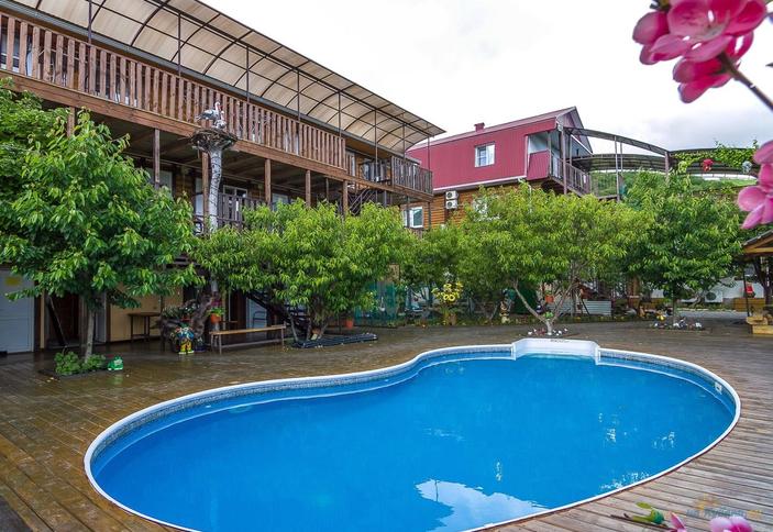 Гостевой дом Персиковый сад, г. Геленджик, п. Криница, с. Береговое