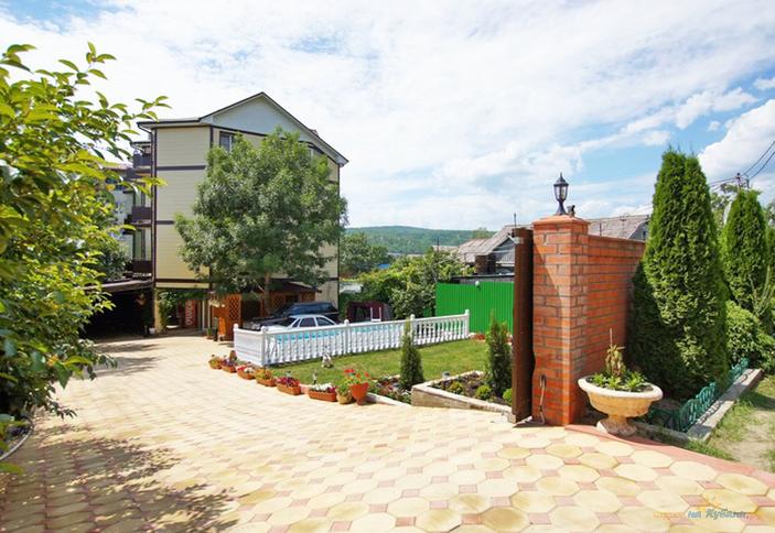 Гостиничный комплекс Эмили. Туапсинский р-н, п. Джубга