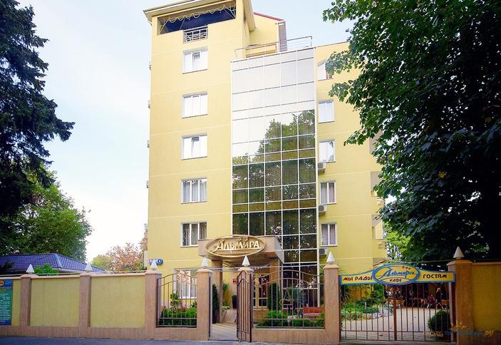 Отель Альмира. Сочи, Адлер