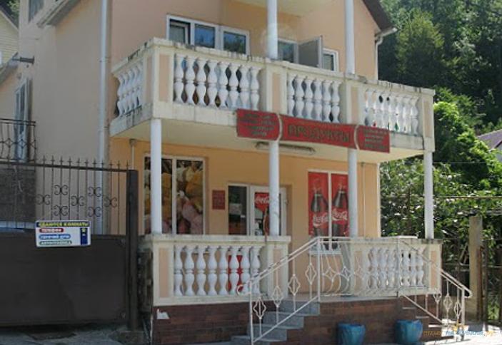 Фасад, гостевой дом Катюша, г. Туапсе, п. Дедеркой