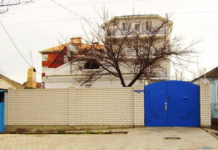 Фасад гостевого дома Иллиада, г. Анапа