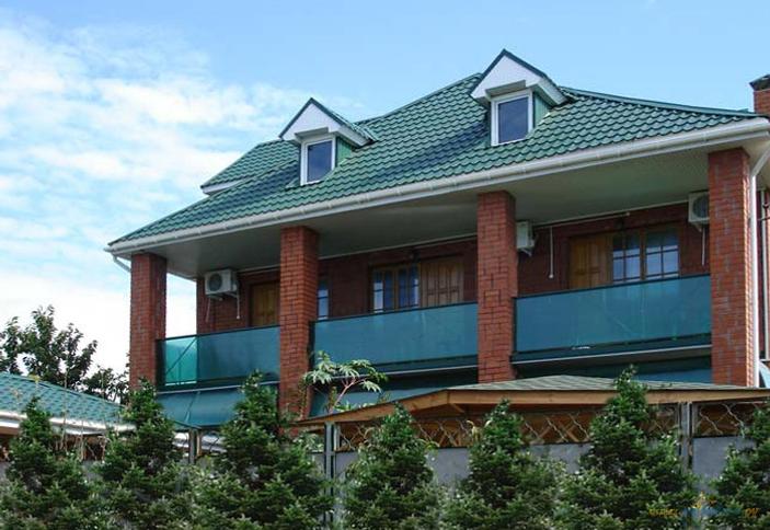 Фасад гостевого дома Парус, г. Анапа, п. Витязево