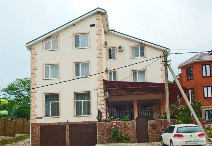 Гостиничный дом Домик у реки, г. Геленджик, п. Архипо-Осиповка