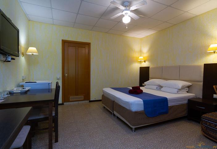 Комфорт с кухней. Отель Гудвин. Геленджик, Бетта