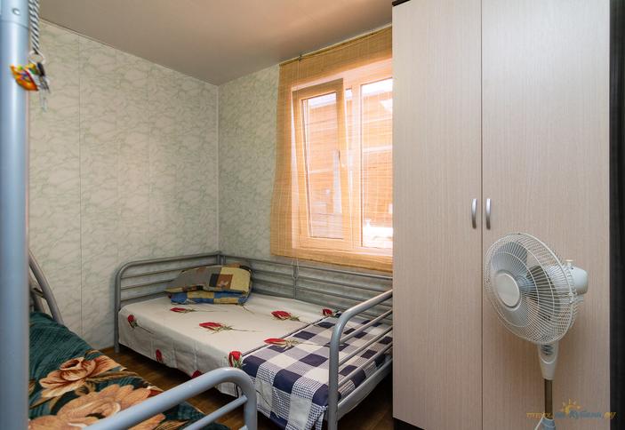 Четырехместный стандарт. Гостевой дом Свобода. Ейск