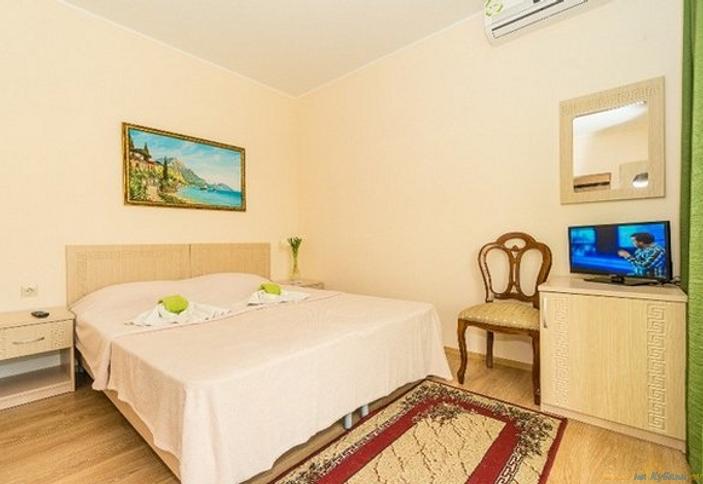 Стандарт двухместный. Отель Бугенвиллия. Анапа, Витязево