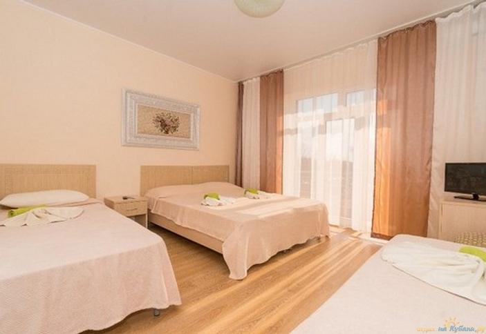 Стандарт четырехместный. Отель Бугенвиллия. Анапа, Витязево