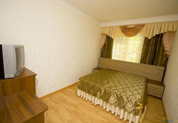 Стандарт двухместный. Гостиница Сибирь, г. Анапа