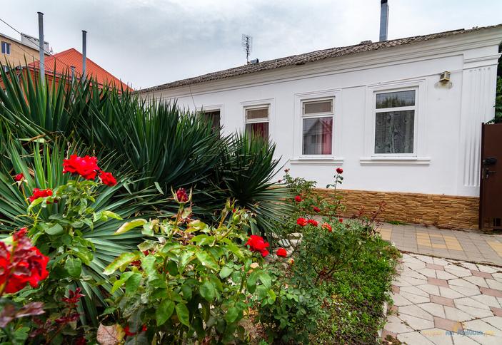 Отдельный трехкомнатный дом. Гостевой дом Август, г. Анапа