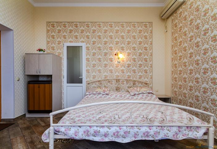 Двухместный с балконом. Гостевой дом Вега, Кабардинка