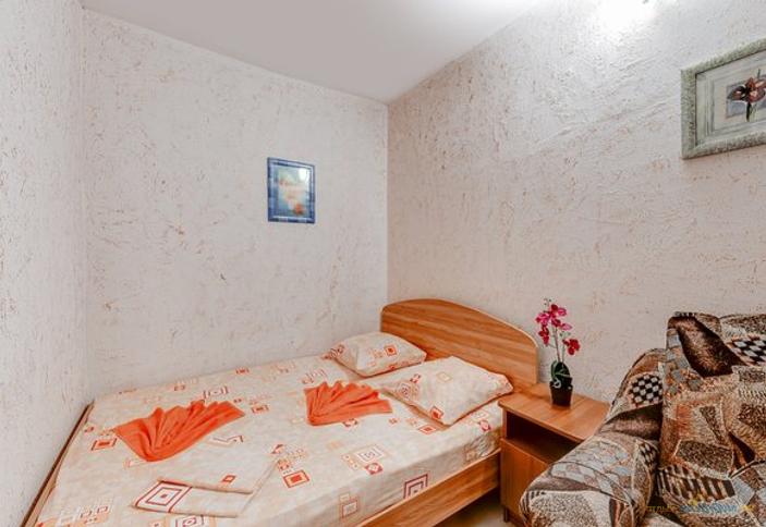 Улучшенный трехместный. Гостевой дом Березка в Джемете. Анапа, Джемете