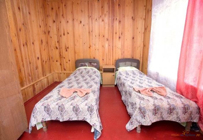 Двухместный без удобств. Отель Дельфин. Анапа, Джемете