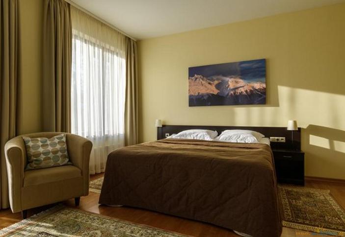 Шале №4. Отель Роза Шале, Красная Поляна