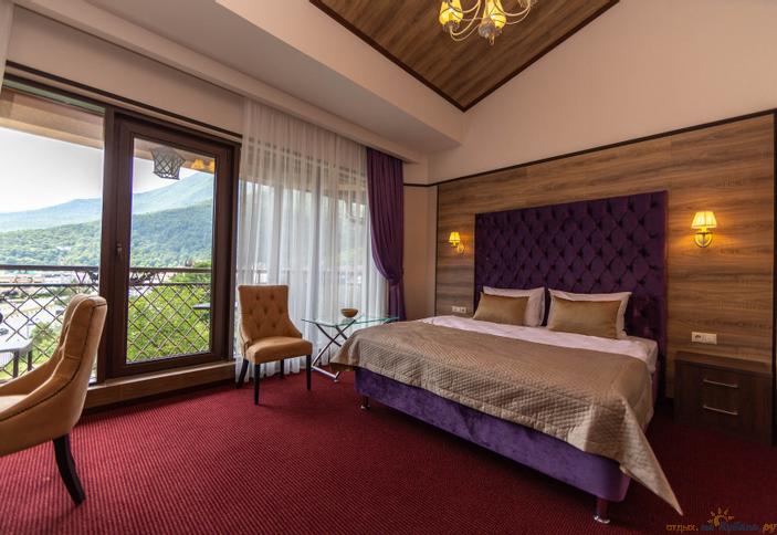 Делюкс. Отель Vertex (Вертекс). Сочи, Красная Поляна