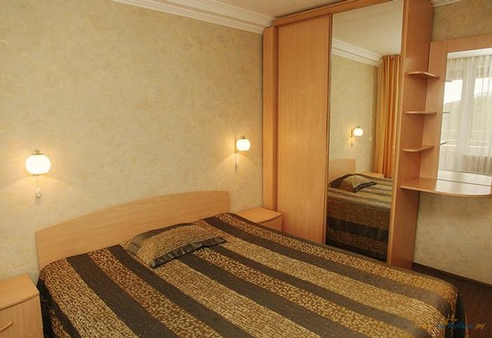 Делюкс двухместный двухкомнатный 1 категории. Санаторий Автотранспортник России, Туапсинский район, п. Агой