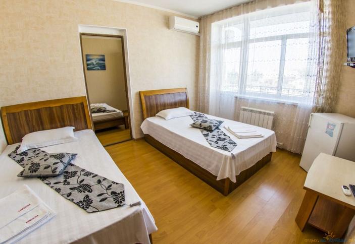 Семейный. Гостевой дом Камчатка, г. Анапа, п. Джемете