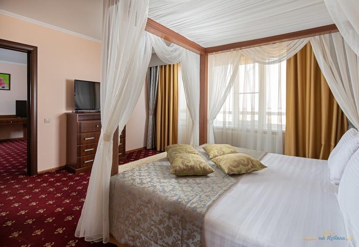 Люкс двухкомнатный