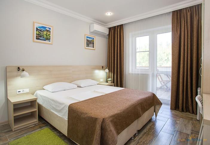 Стандарт улучшенный (с балконом)