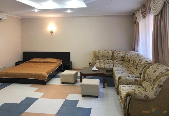 Студия. Гостиница Самара, Геленджик