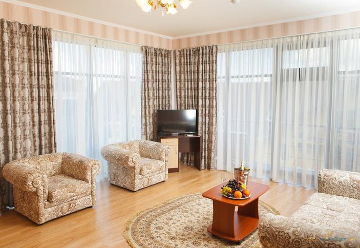 Люкс двухместный двухкомнатный, Корпус С. Отель Экодом Адлер. г. Сочи, Адлер