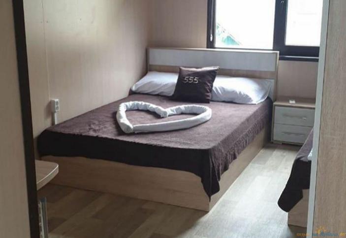 Трехместный гостиничный