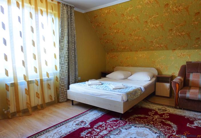 Трехместная комната №4