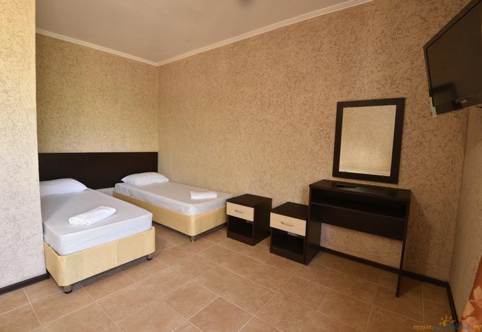 Комфорт трехместный. Отель Замок Азов, Темрюкский район, Пересыпь