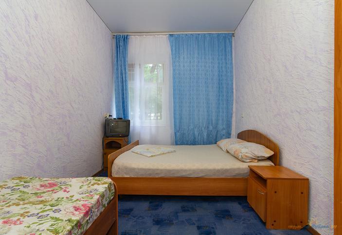 Двухкомнатный блок. База отдыха Компания, Смена, Геленджик, Кабардинка