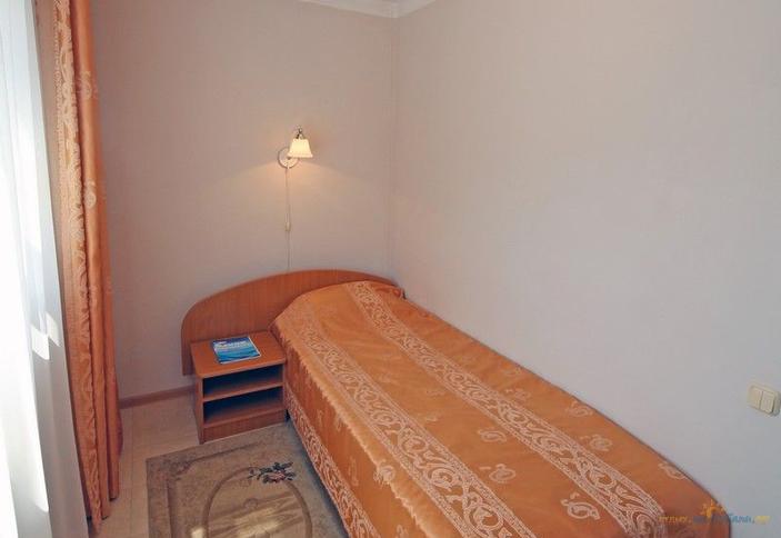 Одноместный стандарт (мансарда, 9-11 кв.м.)