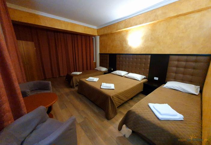 Четырехместный стандарт