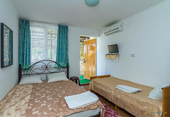 Четырехместный. Гостевой дом Славянка. Шепси, ГЛК 