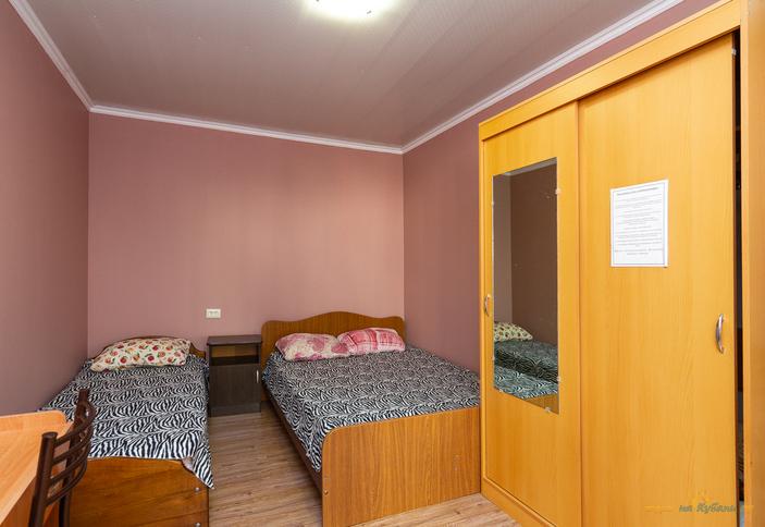 Трехместный стандарт. Гостевой дом Морская соната, Сочи, Лазаревское