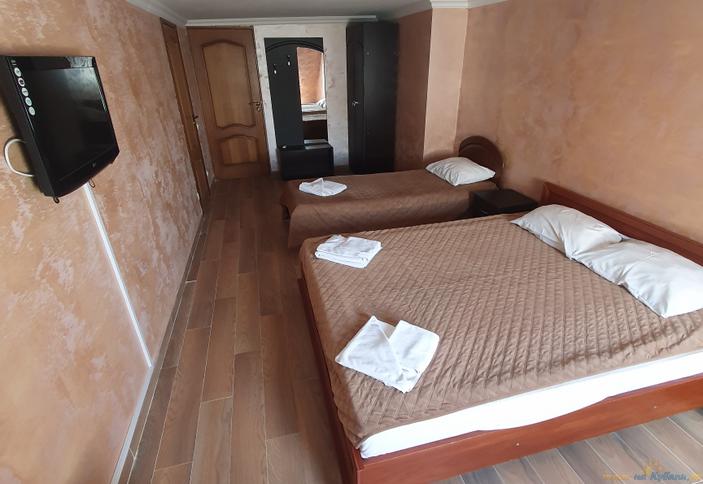 Трехместный без балкона, 5 этаж