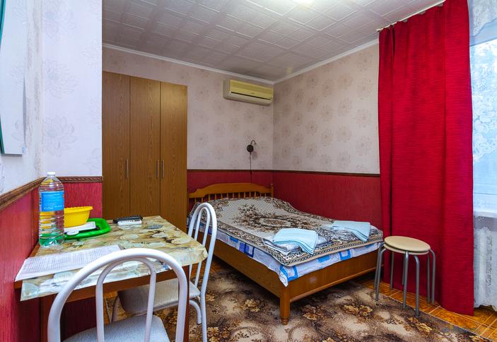 Семейный с балконом. Гостевой дом Афродита, Геленджик, Голубая бухта