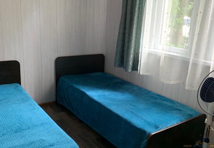 Двухместный домик