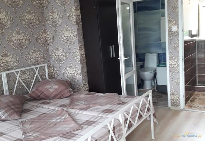 Трехместный с кухней и ванной комнатой