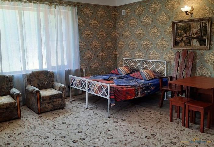 Четырехместный с кухней и ванной комнатой