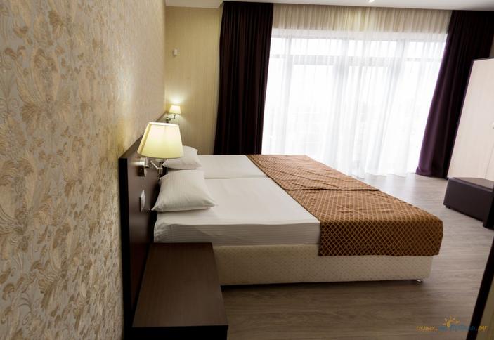  Стандарт двухместный с французским балконом